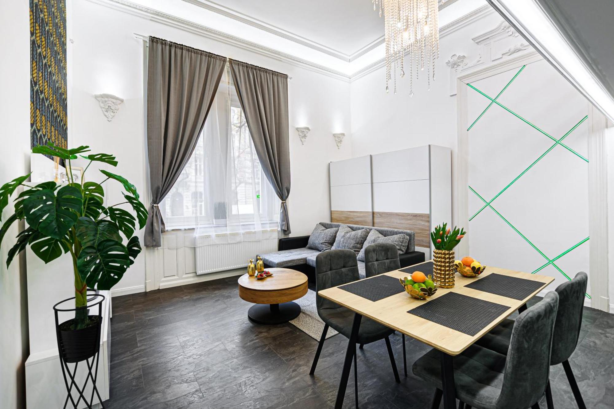 Florence Downtown Apartments Будапеща Екстериор снимка